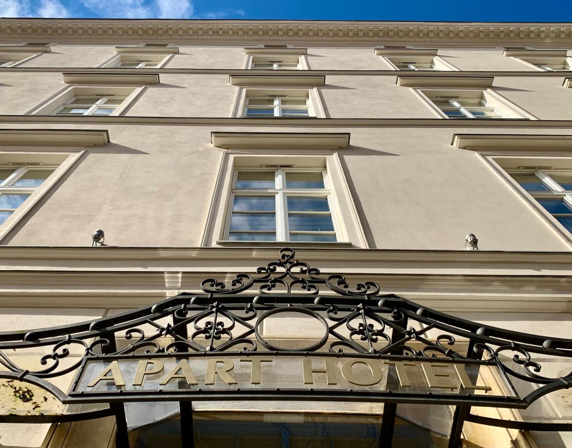 Joyinn Aparthotel Wrocław Buitenkant foto