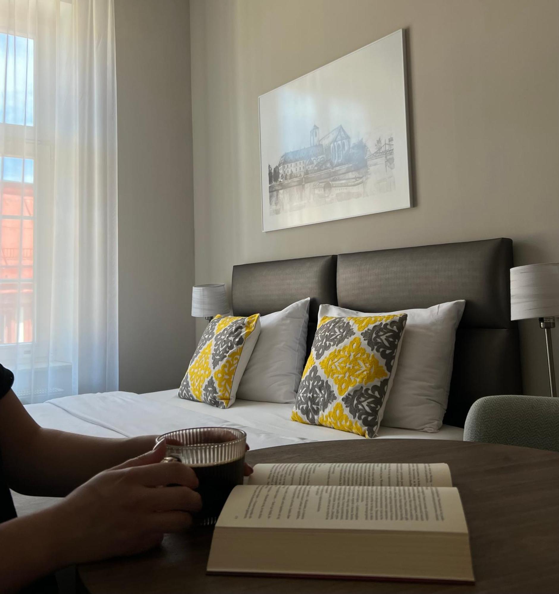 Joyinn Aparthotel Wrocław Buitenkant foto