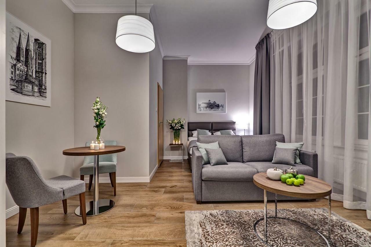 Joyinn Aparthotel Wrocław Buitenkant foto