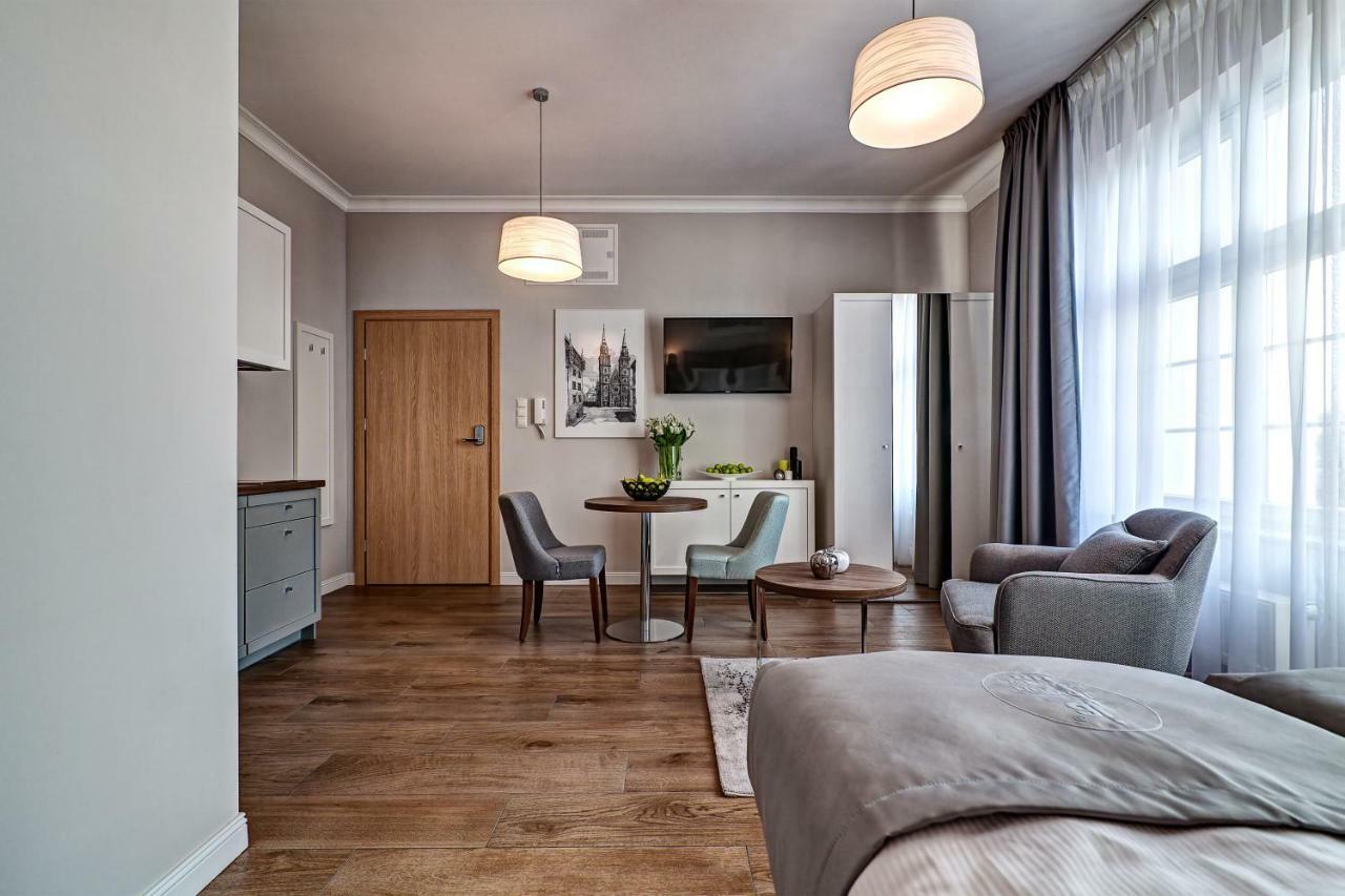 Joyinn Aparthotel Wrocław Buitenkant foto